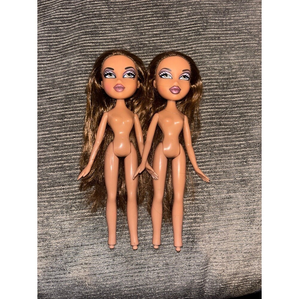 2 Bratz Yasmin Dolls